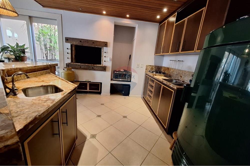 Casa - Venda - Santa Maria , Rio Grande do Sul - WhatsApp Image 2026-03-27 at 14.58.46.jpeg - 610451046-9