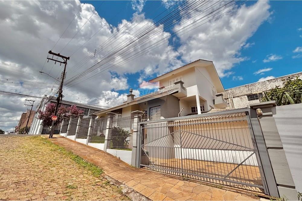 Casa - Venda - Carazinho , Rio Grande do Sul - WhatsApp Image 2026-01-26 at 11.17.03 (1).jpeg - 612701042-69