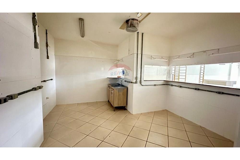 Cj. Comercial/ Sala - Alugar - Passo Fundo , Rio Grande do Sul - WhatsApp Image 2025-02-03 at 10.56.38 (6).jpeg - 610271098-10