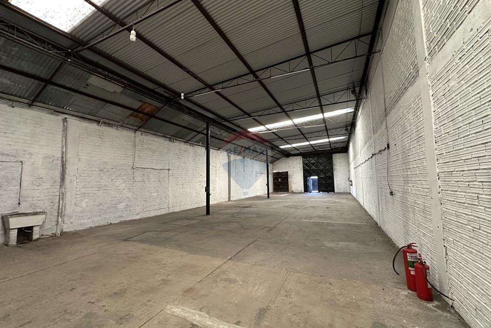 Galpão - Venda - Canoas , Rio Grande do Sul - IMG_6205.HEIC.jpg - 610241042-6