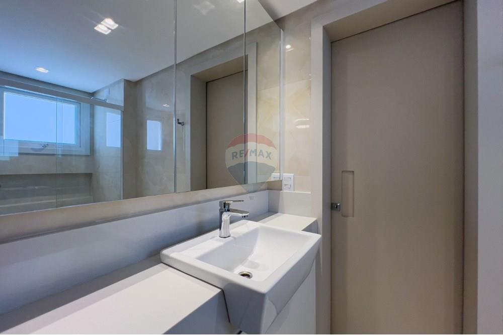 Apartamento - Venda - Capão da Canoa , Rio Grande do Sul - Imagem do WhatsApp de 2025-11-07 à(s) 21.36.31_223dd808.jpg - Banheiro - 612671052-9