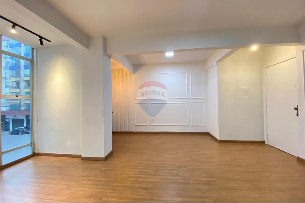 Cj. Comercial/ Sala - Venda - Passo Fundo , Rio Grande do Sul - WhatsApp Image 2025-07-28 at 16.08.11.jpeg - 610271094-12