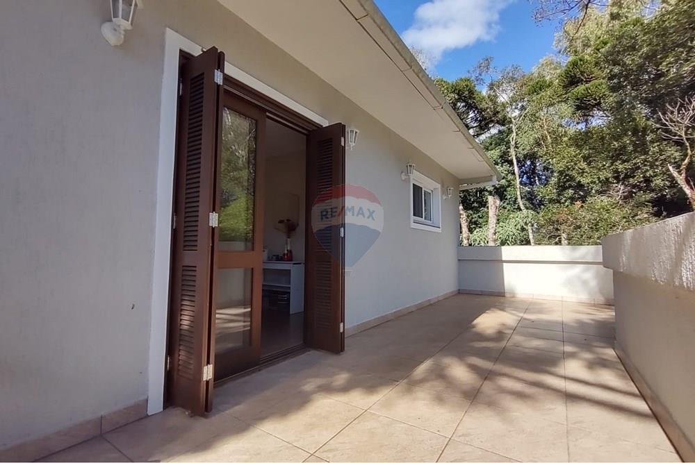 Casa - Venda - Gramado , Rio Grande do Sul - WhatsApp Image 2026-04-01 at 10.16.13.jpeg - 610131041-92