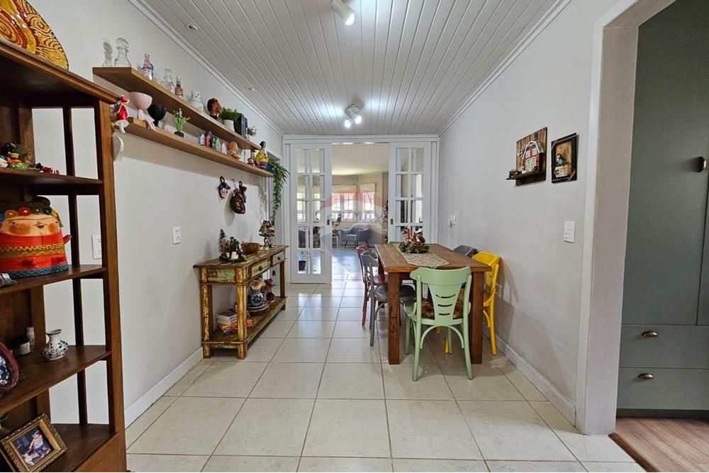 Casa - Venda - Canela , Rio Grande do Sul - Imagem do WhatsApp de 2025-12-16 à(s) 19.19.36_7ae89ed3.jpg - 610131044-22