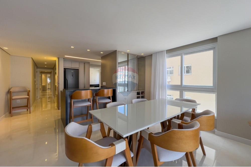 Apartamento - Venda - Capão da Canoa , Rio Grande do Sul - Imagem do WhatsApp de 2025-11-07 à(s) 21.36.33_e8e68ed4.jpg - Sala - 612671052-9