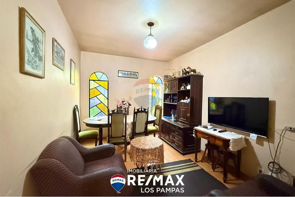 Sobrado - Venda - São Gabriel , Rio Grande do Sul - 26db95fd-6249-47c1-ad32-eff74fc706b8.jpeg - 612631037-7