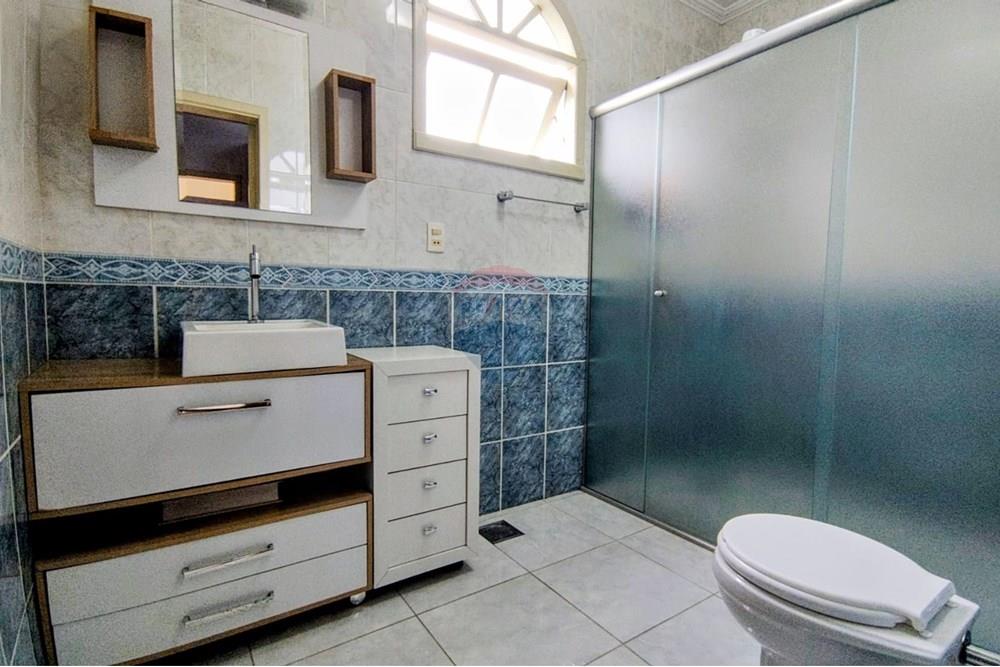 Casa - Venda - Garibaldi , Rio Grande do Sul - SUÍTE - BANHEIRO (2).jpeg - Banheiro - 610331038-49