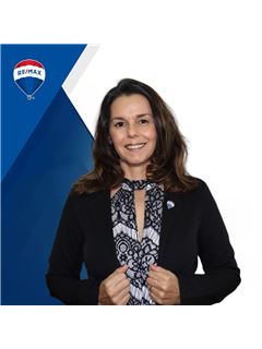 Andrea Cristina Moreira - RE/MAX FOCCUS PRIME