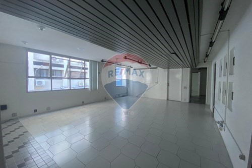 Alugar-Cj. Comercial/ Sala-Ed. Artes Center - Desembargador Ferreira Coelho , 310  - Praia do Suá , Vitória , Espírito Santo , 29.052-210-620171005-263