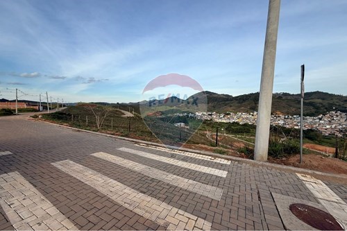 Venda-Terreno-Centro , Guaçuí , Espírito Santo , 29560000-620251013-2