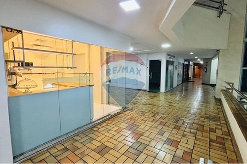 Venda-Loja em Shopping-Avenida Nossa Senhora da Penha , 356  - Reta da Penha  - Praia do Canto , Vitória , Espírito Santo , 29055-131-620141089-1