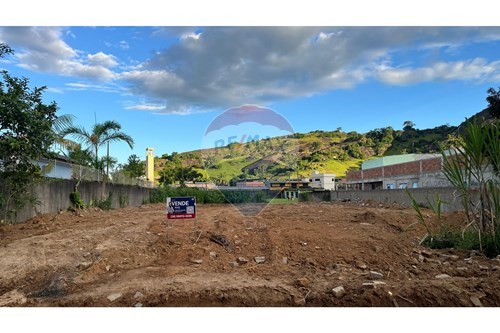 Venda-Terreno-Rua Francisco Peçanha , s/n.º  - Próximo ao Campo de Futebol  - Centro , Rio Novo do Sul , Espírito Santo , 29290000-620291004-8