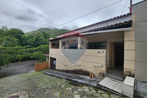 Venda-Casa-Rua Luis Rocha , 8  - Fradinhos , Vitória , Espírito Santo , 29042510-620131138-3