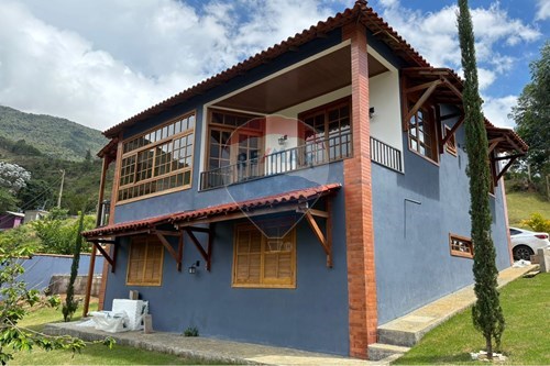 Venda-Casa-Centro , Dores do Rio Preto , Espírito Santo , 29580000-620251001-1