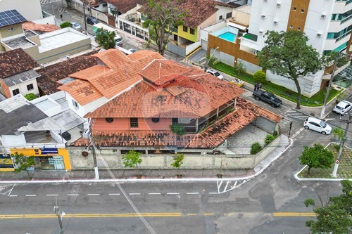 Venda-Casa-Rua Elzira Vivacqua, 547 , 670  - Jardim Camburi , Vitória , Espírito Santo , 29090350-620171032-21