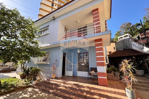 Venda-Casa-Rua Pereira Pinto , 137  - Igreja Nossa Senhora do Rosário  - Centro , Vitória , Espírito Santo , 29016260-620071050-7