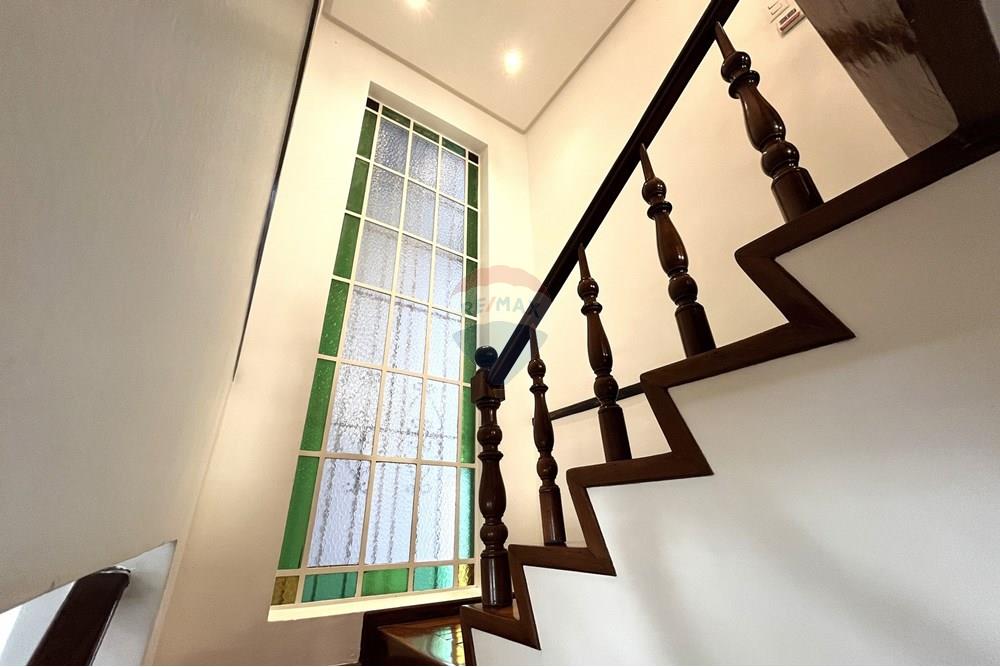 Casa - Venda - Vitória , Espírito Santo - Sala Escada vitral IMG_4478.JPG - 620071050-7