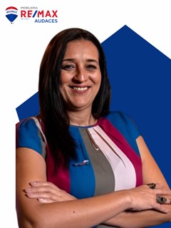 Corretor(a) Associado(a) - Viviane Dos Santos Team - RE/MAX AUDACES