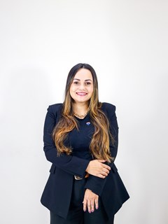 Juliana Soares - Telma Scatambullo Team - RE/MAX UNICA ESCOLHA I