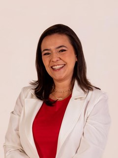 Брокер/Собственик - Victória Figueiredo Monteiro - RE/MAX CASTELO