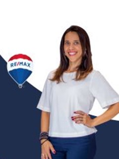 Daniela Schott - RE/MAX REDE MAIS