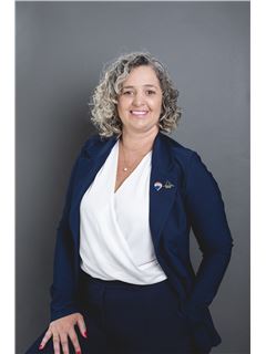 Tatiane Morais - RE/MAX REDE MAIS