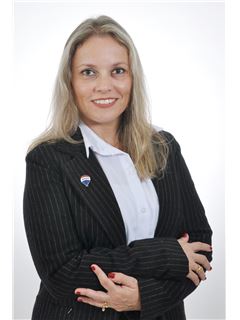 Andreza Cristina Palma de Freitas - RE/MAX NEW LIFE