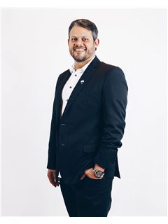 Broker/Owner - Michell Mekari de Lima - RE/MAX PARK PLACE