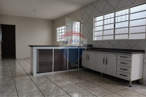 Alugar-Casa-Elesbão Gonçalves , 61  - Jardim Maria Clara , Salto de Pirapora , São Paulo , 18160-512-631181028-98