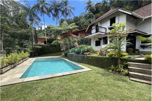 For Sale-Townhouse-Av. Manoel Carneiro de Menezes , 2001  - Cond. Monte Bello  - Ponte da Saudade , Nova Friburgo , Rio de Janeiro , 28615-060-630551023-137