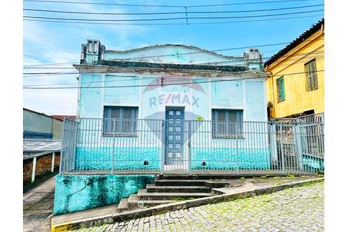 Venda-Casa-R: Miquelina Grecco Benvenutto , 7 / 7A  - Igreja Matriz  - Centro Alto , Ribeirão Pires , São Paulo , 09424-020-631371011-12