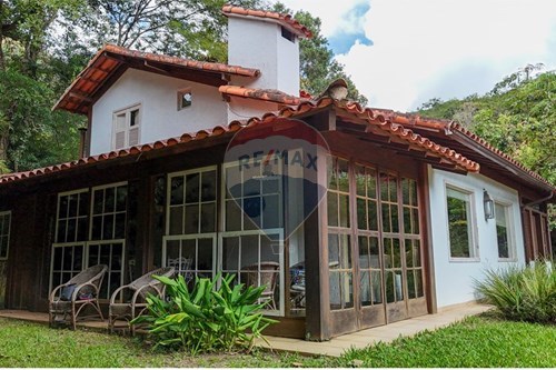 Venda-Casa-Estrada Ministro Salgado Filho , 5000  - Cuiabá , Petrópolis , Rio de Janeiro , 25745690-631611008-47