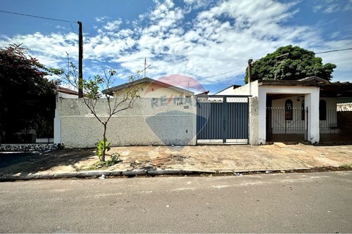Venda-Casa-Rua Santa Francisca de Chantal , 423  - próximo a Av cruzeiro do sul  - Jardim Redentor , Bauru , São Paulo , 17032271-631401022-48