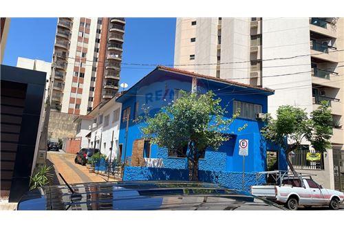 Venda-Sobrado-Rua Benjamim Constant , 3699  - Vila Imperial , São José do Rio Preto , São Paulo , 15015-600-630401022-12