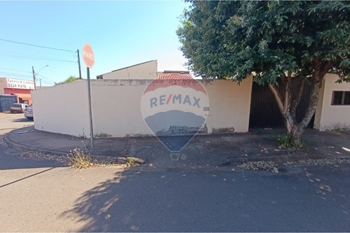 Venda-Casa-Rua Armando Salles , 50  - CASA DE ESQUINA  - Jardim Santa Cecília , Andradina , São Paulo , 16902199-631201035-53