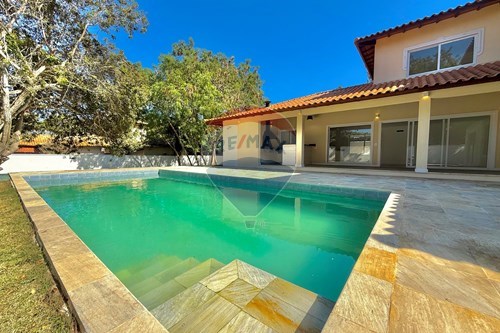 Venda-Casa-Avenida Jonas Talbert , 297  - Enseada Azul  - Marina Porto Búzios , Armação dos Búzios , Rio de Janeiro , 28957-520-630391120-24