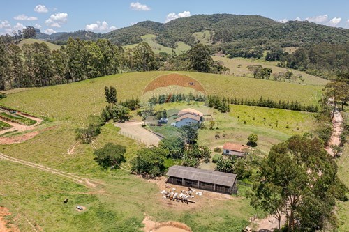 Venda-Chácara / Sítio / Fazenda-Rocinha , Guaratinguetá , São Paulo , 12503790-630961014-63