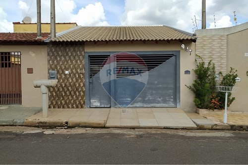 Venda-Casa-Olívio Pereira Ramos , 947  - Rua atrás do Hospital  - Centro , Promissão , São Paulo , 16372-016-631441002-28