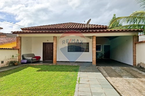 Venda-Casa-Alameda Cosme Rangel , 655  - Porto Novo , Caraguatatuba , São Paulo , 11667270-631571011-1