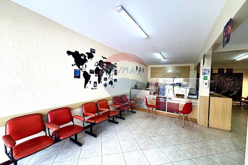 Venda-Prédio-Rua Augusto Spinelli , 163  - Centro , Nova Friburgo , Rio de Janeiro , 28610190-630551024-86