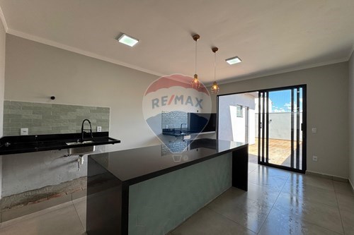 Venda-Casa-Jardim Ouro Verde , Botucatu , São Paulo , 18612032-630481028-306