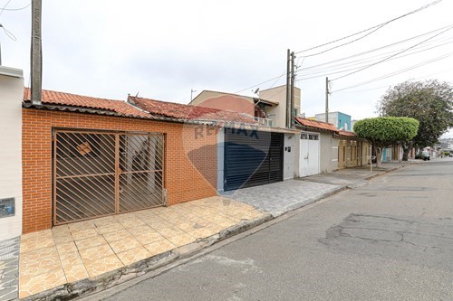 Venda-Casa-Rua Prefeito José de Melo Franco , 731  - Jardim Universo , Mogi das Cruzes , São Paulo , 08740540-630281021-158