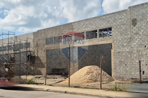 Alugar-Ponto Comercial/ Loja-Estrada do Beija Flor , 364  - Residencial Veredas  - Botujuru , Mogi das Cruzes , São Paulo , 08840550-630281011-27