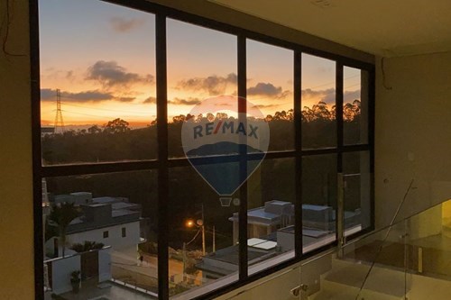 Venda-Casa de Condomínio-Avenida Prefeito Francisco Ribeiro Nogueira , 2134  - Estrada Mogi Bertioga  - Mogi Moderno , Mogi das Cruzes , São Paulo , 08717490-631251046-5