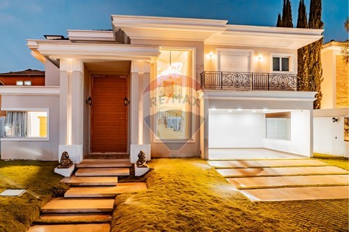 Venda-Sobrado-Sociedade Hipica de Botucatu , Botucatu , São Paulo , 18606-875-630111006-969