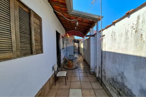 Venda-Casa de Vila-Rua Maranduba , 135  - Travessão , Caraguatatuba , São Paulo , 11669200-631571011-10