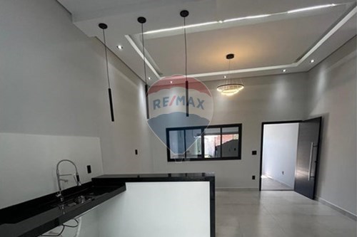 Alugar-Casa-Jardim Ouro Verde , Botucatu , São Paulo , 18612-032.-630481079-239