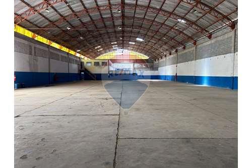 For Rent/Lease-Warehouse-Av. Carlos Pedroso da Silveira , 4430  - Próximo ao Supermercado Shibata.  - Pinhao , Taubaté , São Paulo , 12043000-630961004-235