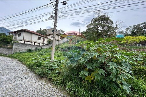 Venda-Terreno-Rua Maria Glória Silva , 225  - perto do Caledonia CLUBE  - Cascatinha , Nova Friburgo , Rio de Janeiro , 28621370-630551055-120