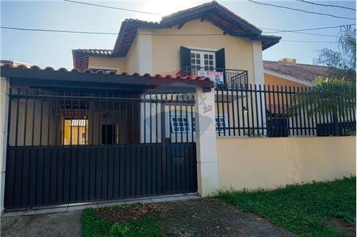 For Sale-Two Level House-Avenida Aclimação , 22  - Jardim Alvorada , São José dos Campos , São Paulo , 12240570-631231001-1